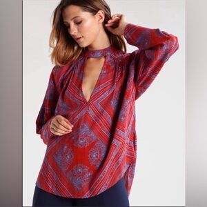 Free People Women's Walking on A Dream Tunic Top Size S Choker top